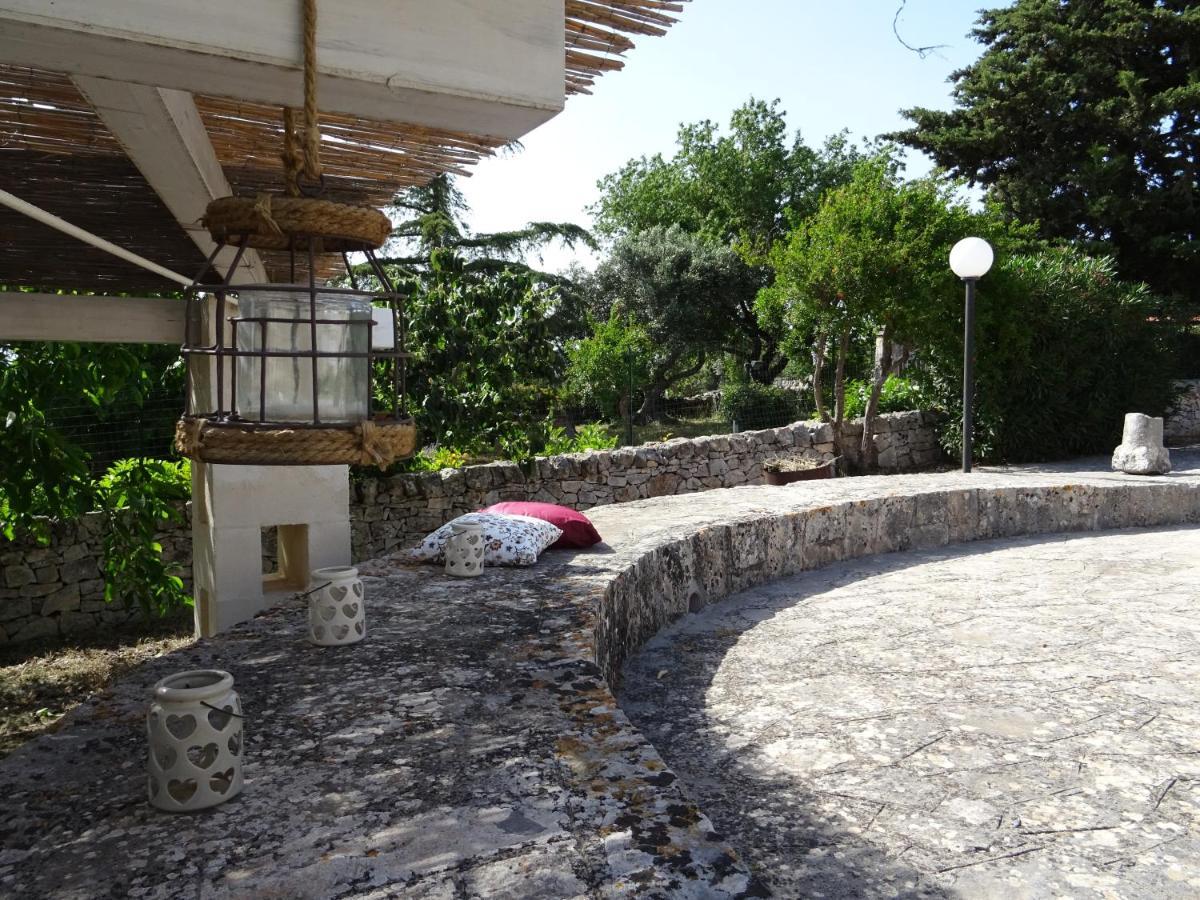 Trulli Di Zia Tata Guest House Locorotondo Luaran gambar