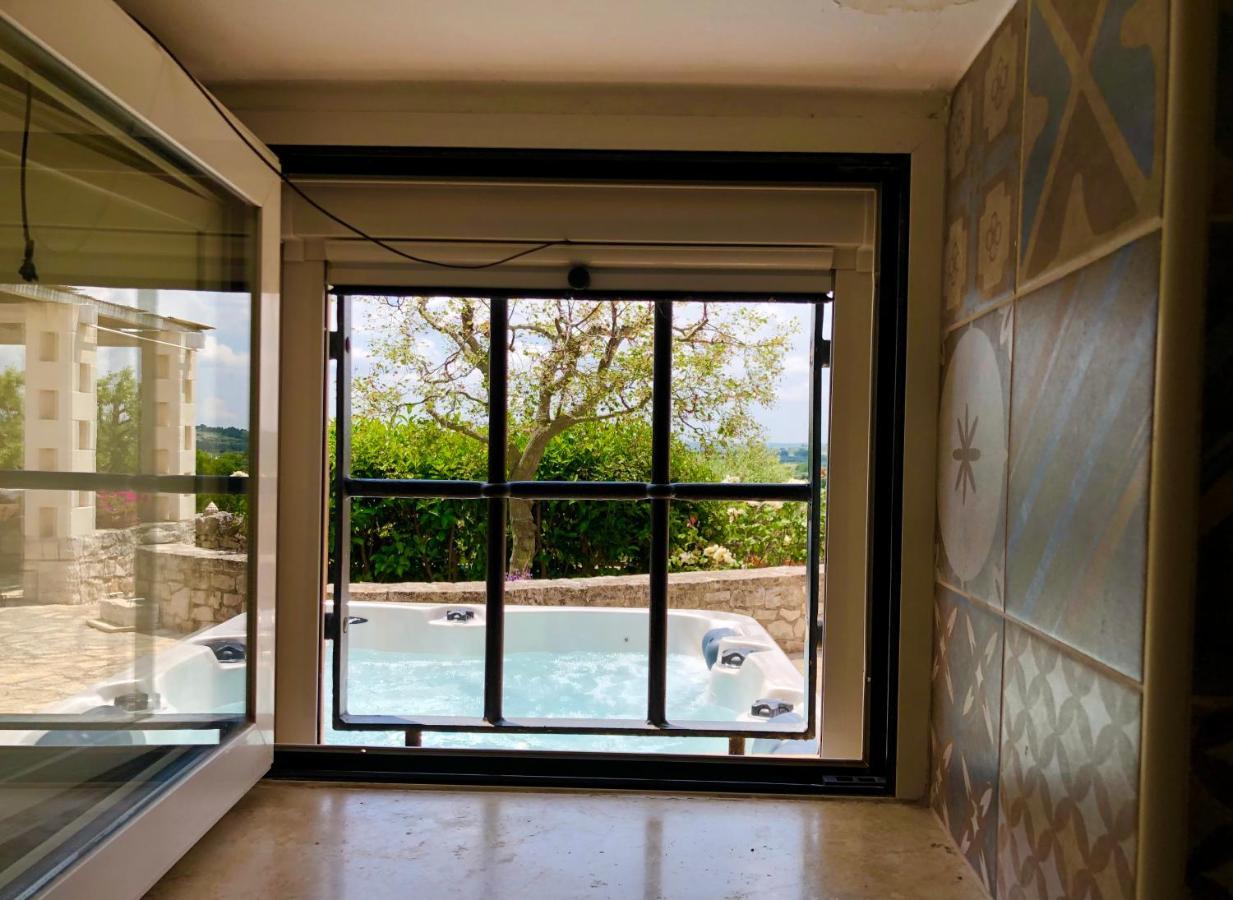 Trulli Di Zia Tata Guest House Locorotondo Luaran gambar